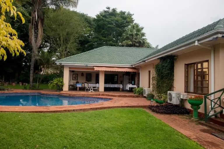 12 Fleetwood accommodation image